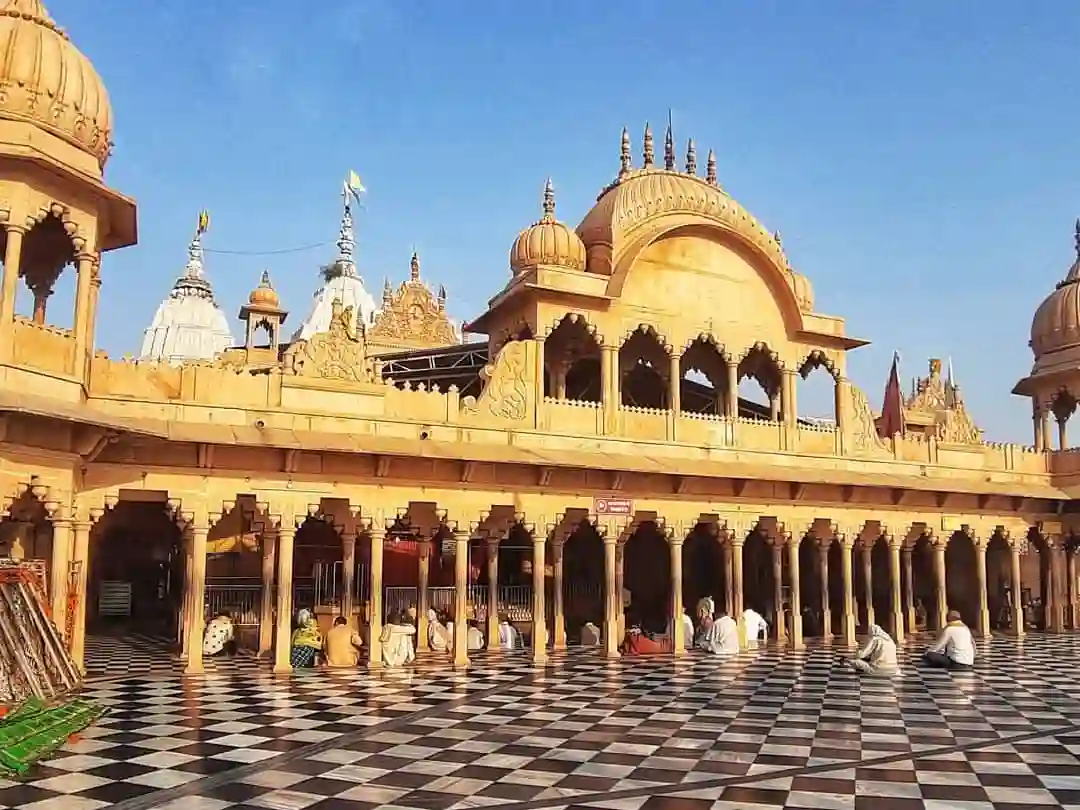 Shri Radha Rani Temple Barsana – Birthplace of Goddess Radha | Chal Banjare