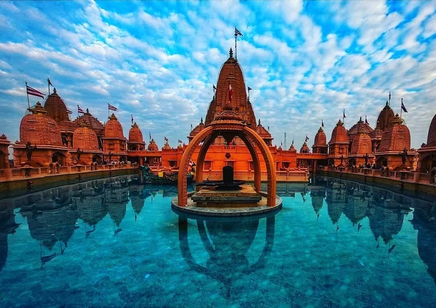 Neelkantha Dham