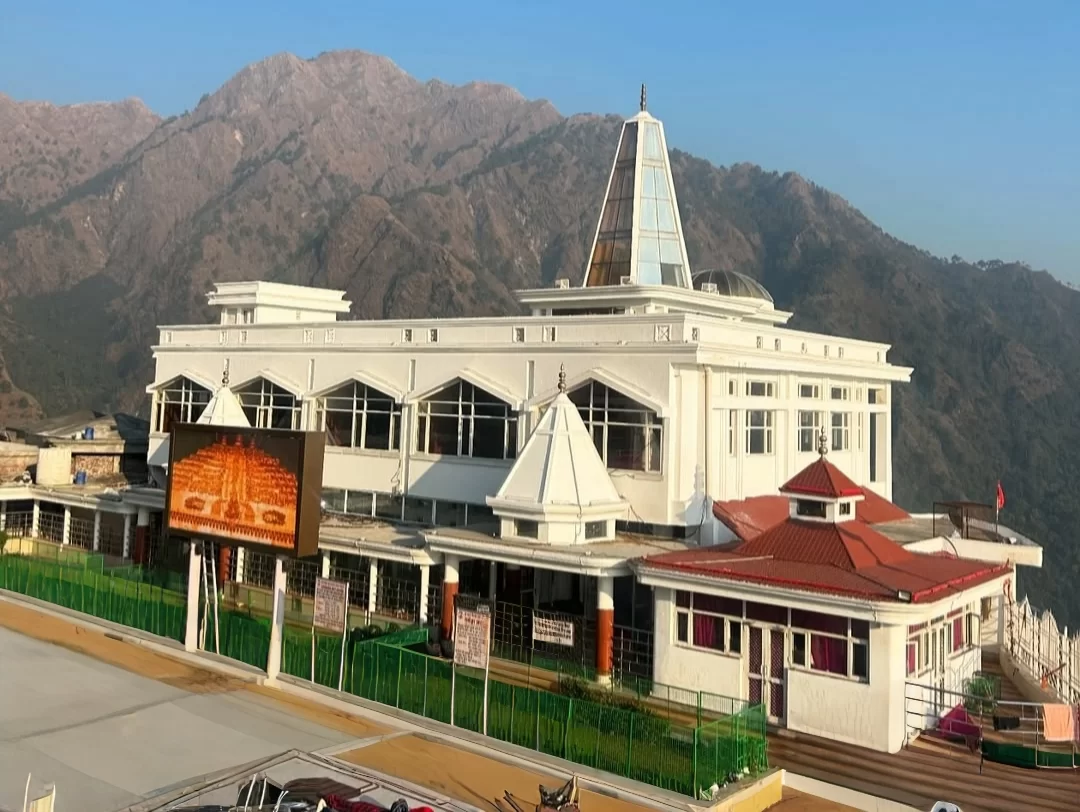 Ardhkuari Temple Katra sacred cave shrine of Mata Vaishno Devi in Jammu and Kashmir tour packages