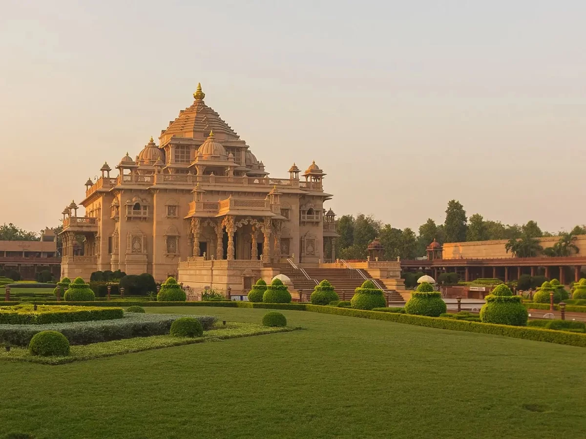 BAPS Shri Swaminarayan Akshardham Gandhinagar, grand Hindu temple complex in Gujarat, spiritual and cultural landmark in India.