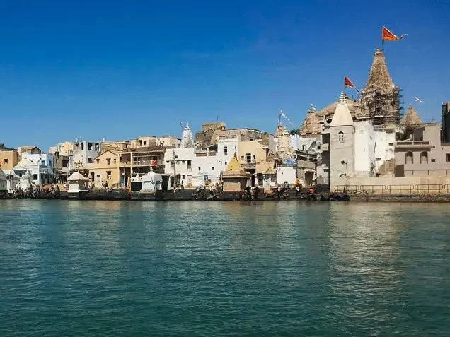 Beyt Dwarka, sacred island near Dwarka Gujarat, historic Krishna temple pilgrimage site and coastal tourist destination.