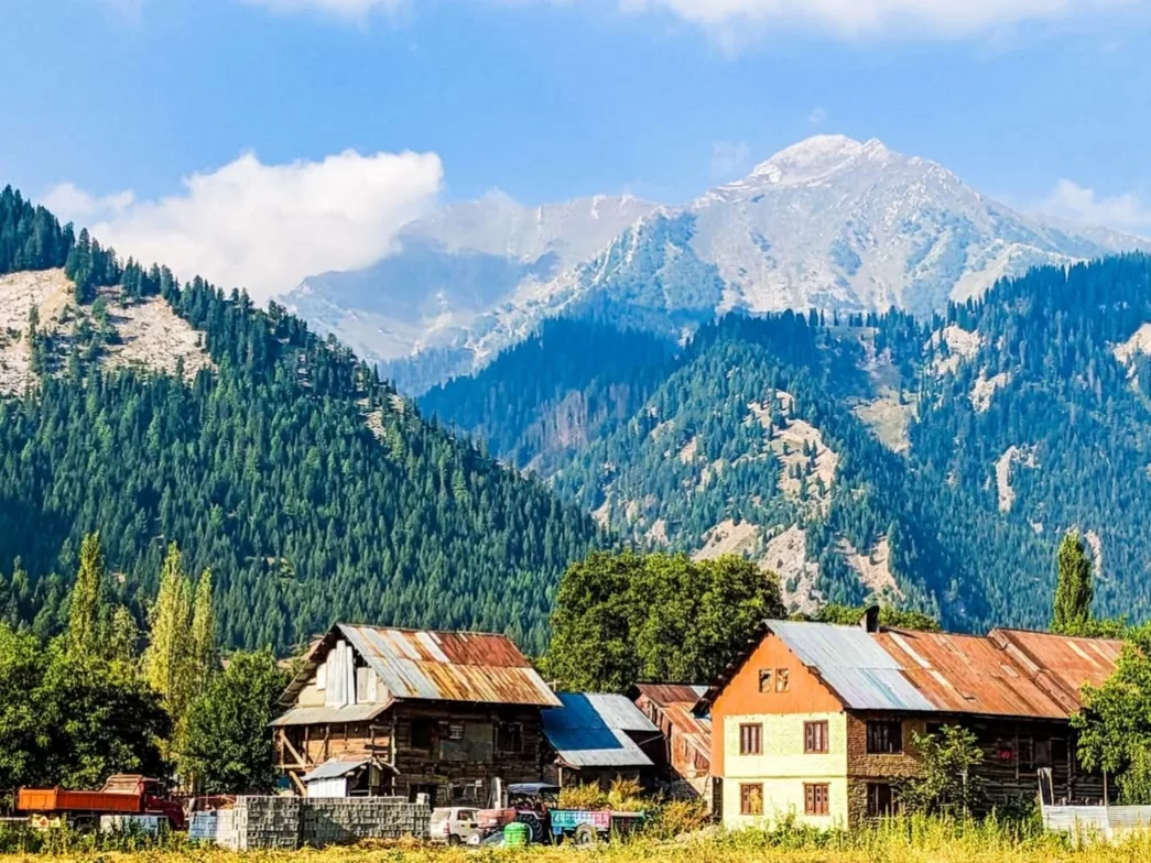 Dawar Village Gurez Valley scenic Himalayan village with traditional houses and snow-capped mountains in Kashmir