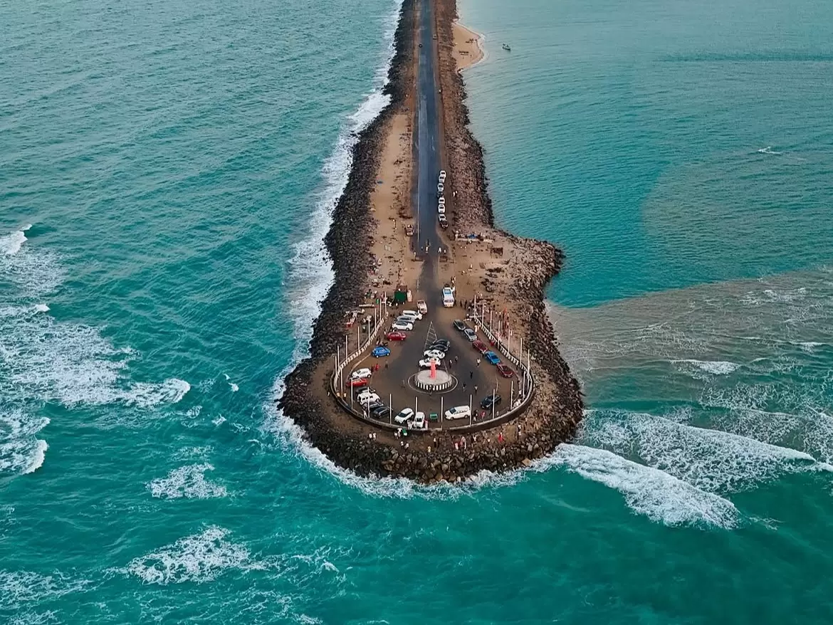 Dhanushkodi Point