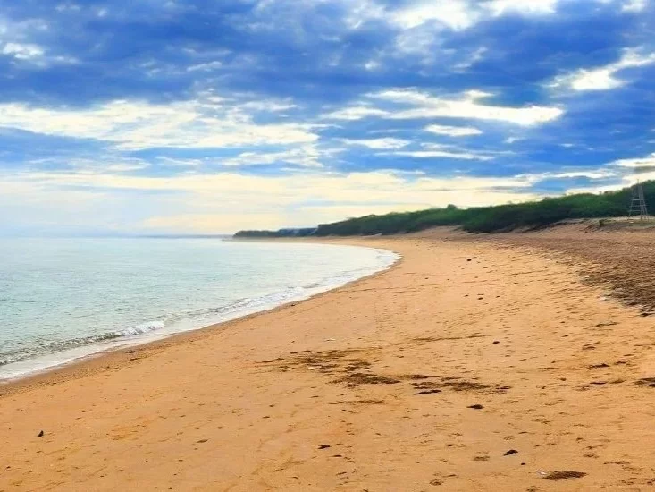 Dunny Point Bet Dwarka, serene beach on Beyt Dwarka island Gujarat, untouched Arabian Sea coastline and peaceful tourist spot.