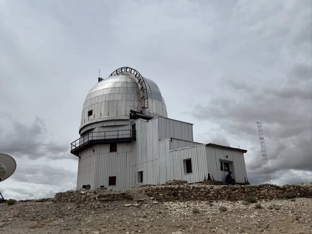 Hanle Indian Astronomical Observatory Ladakh silver dome Himalayan Chandra Telescope clouds, high-altitude Mt Saraswati gamma-ray research, perfect dark sky stargazing package. 