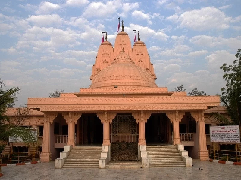ISKCON Temple Vadodara serene Hindu temple dedicated to Lord Krishna with beautiful architecture in Gujarat.