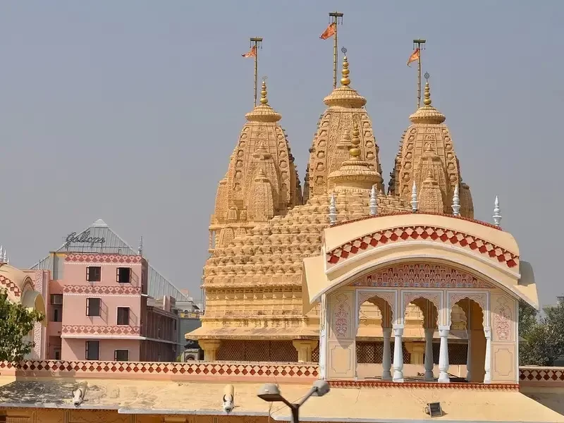 ISKCON Temple Ahmedabad, serene Krishna temple known for its grand architecture, spiritual ambiance, and vibrant devotional celebrations.