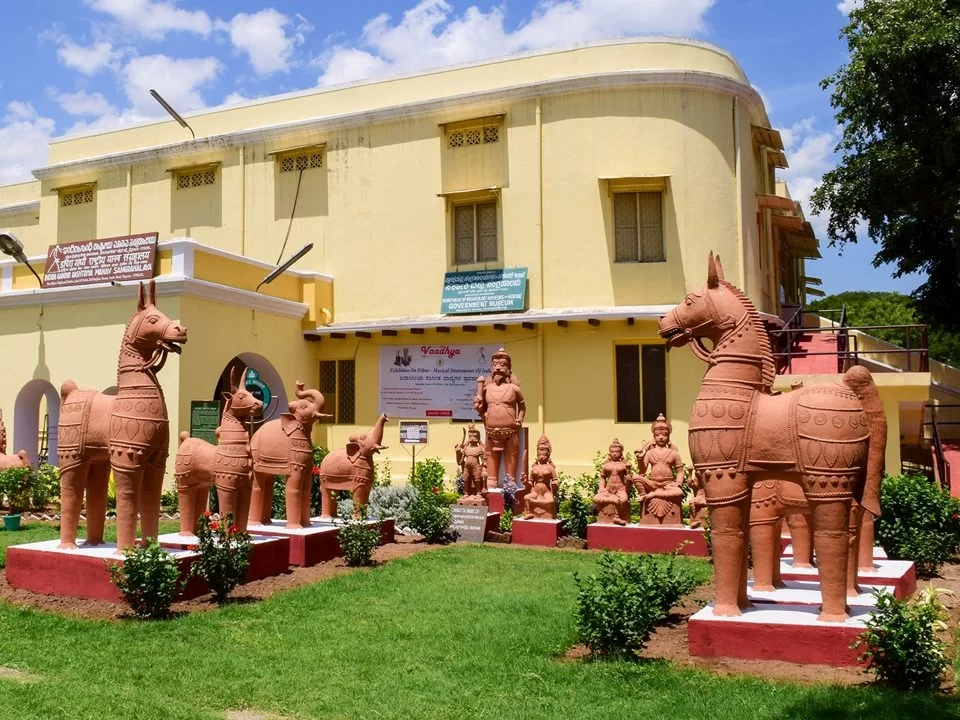 Indira Gandhi Rashtriya Manav Sangrahalaya in Madhya Pradesh featuring open-air tribal dwellings and cultural exhibits, a prominent anthropological museum often included in Madhya Pradesh tour packages.