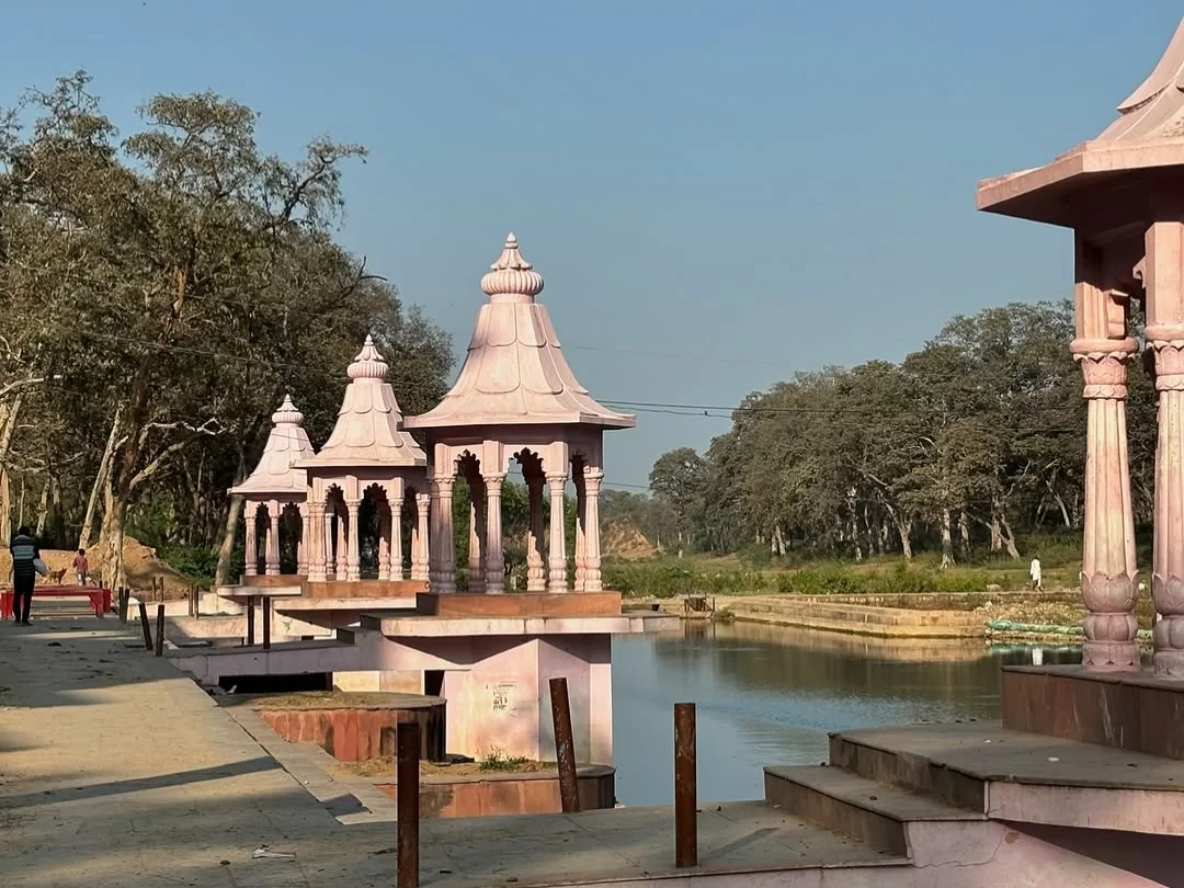 Janki Kund Chitrakoot riverside ghats with pink pavilions and serene Mandakini River in Uttar Pradesh