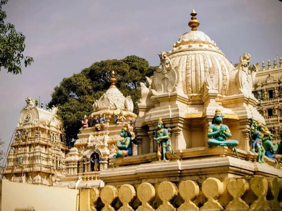 Kote Sri Prasanna Venkataramana Swamy Temple Bengaluru historic Vishnu temple with ornate Dravidian architecture Karnataka