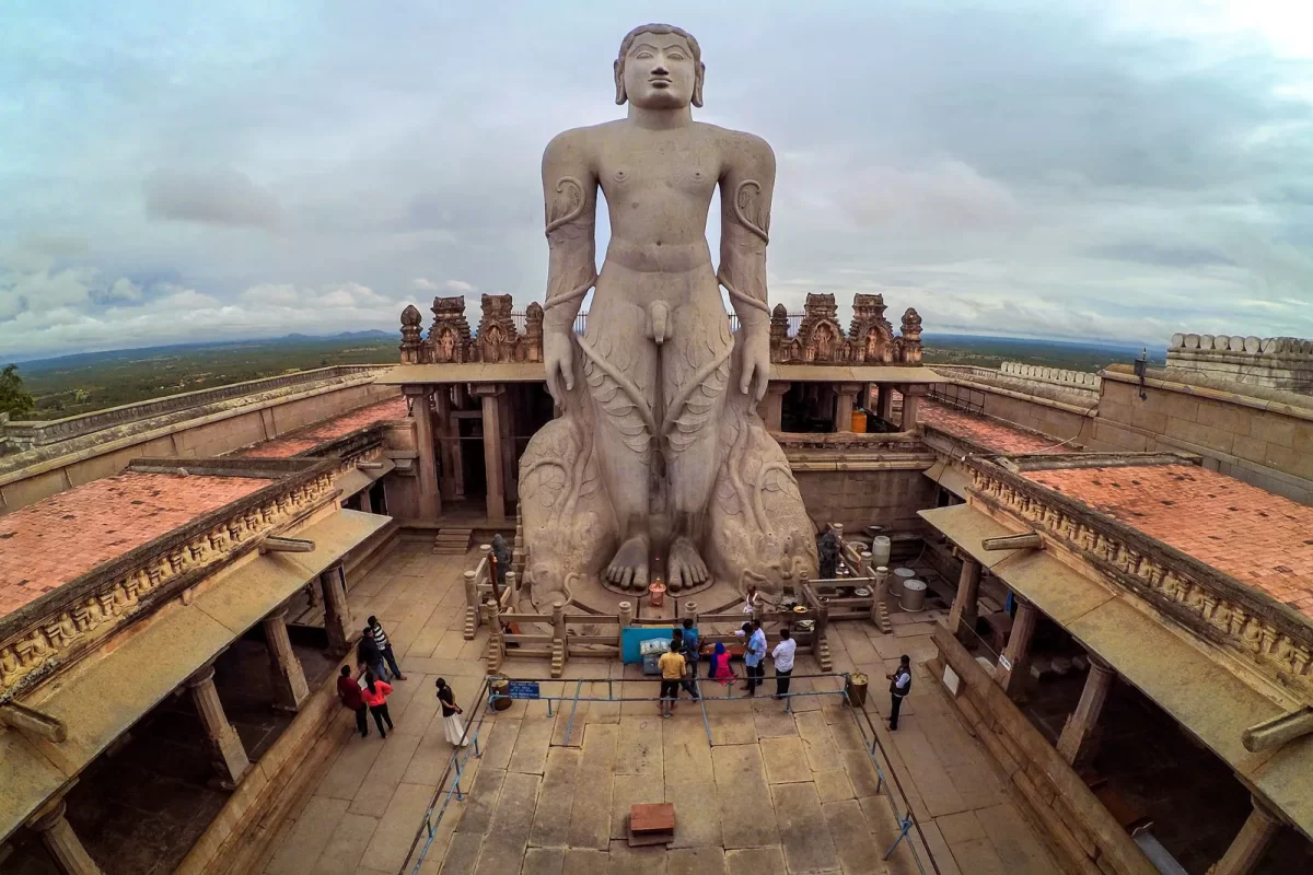 Shri Bhagwan Bahubali Monolithic Statue