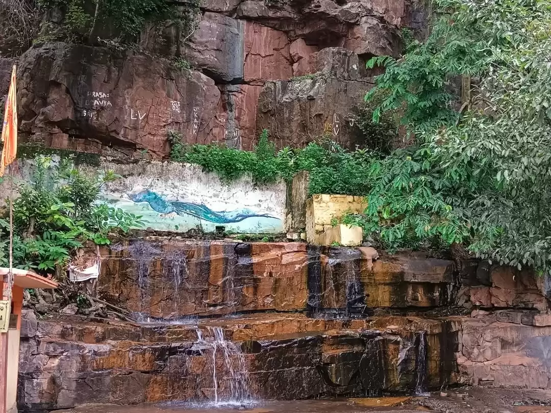 Paladhara Panchadhara scenic waterfalls and sacred springs in Andhra Pradesh tour packages.