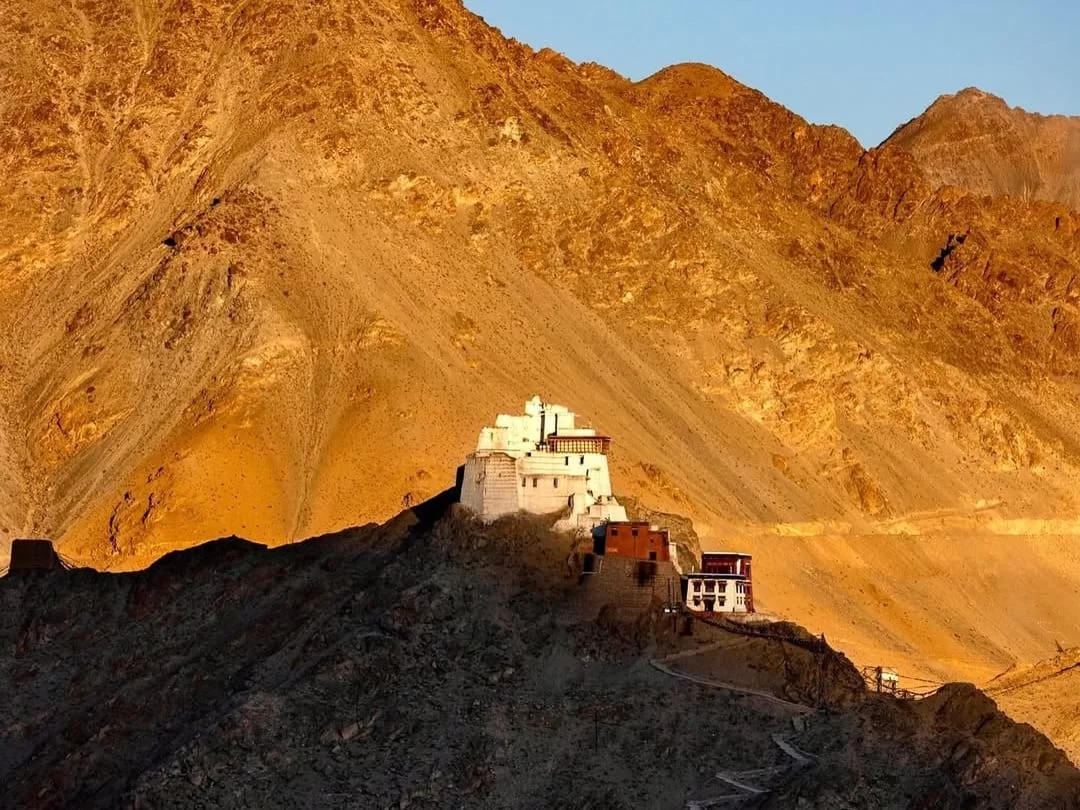 Sankar Monastery, serene Buddhist monastery near Leh in Ladakh known for its peaceful ambiance, vibrant murals, and panoramic mountain views.