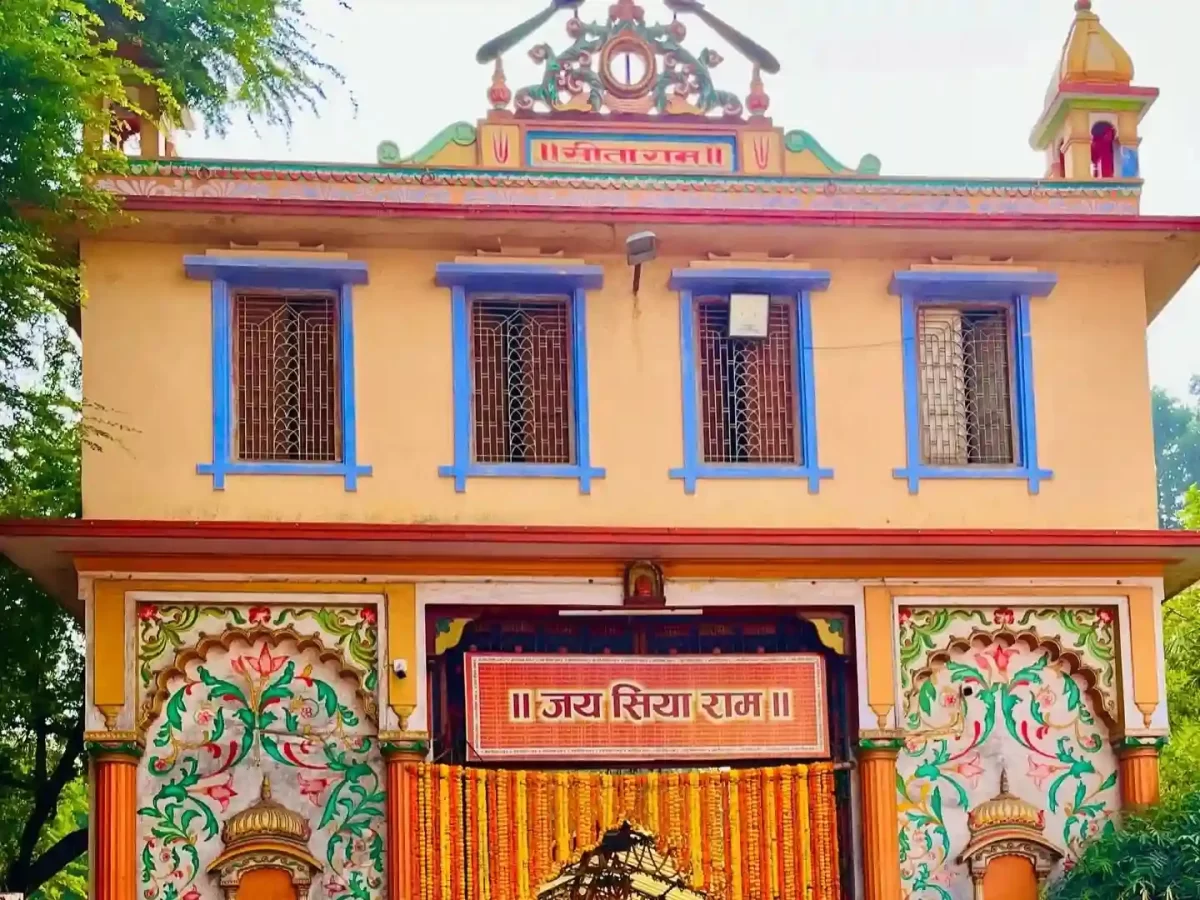 Sankat Mochan Hanuman Temple Varanasi, revered Hindu temple dedicated to Lord Hanuman with vibrant facade and spiritual ambiance in Uttar Pradesh.