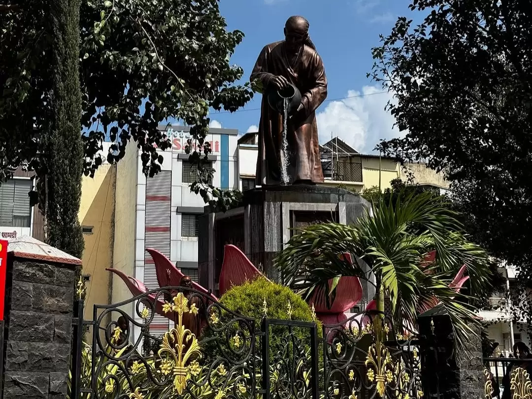 Shri Saibaba Samadhi Mandir Shirdi. Sacred temple and final resting place of Sai Baba, major pilgrimage site in Maharashtra.