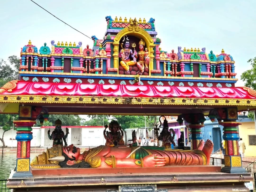Sri Kukkuteswara Swamy Temple Pithapuram colorful temple architecture in Andhra Pradesh tour packages.