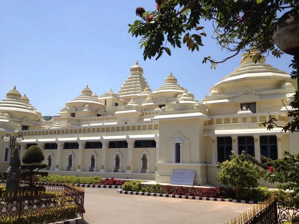 Sri Venkateswara Museum, Tirupati heritage museum showcasing temple artifacts and Hindu history in Andhra Pradesh.