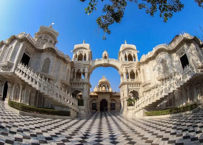Sri Krishna Balaram Mandir
