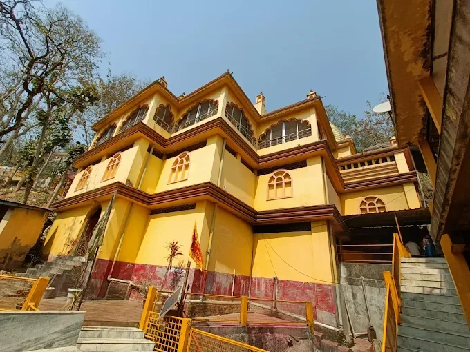 Maa Bagalamukhi Temple