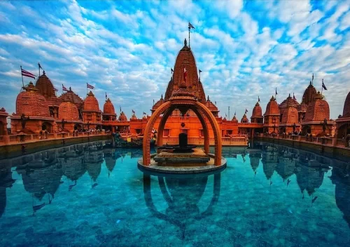 Neelkantha Dham 