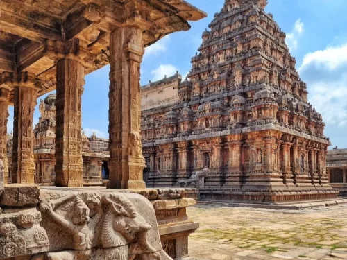 Airavatesvara Temple, UNESCO-listed Chola temple in Darasuram with intricate Dravidian architecture and stone carvings