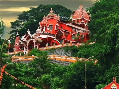 Altinho Hill Panaji Goa scenic hilltop with heritage buildings, lush greenery and panoramic city views