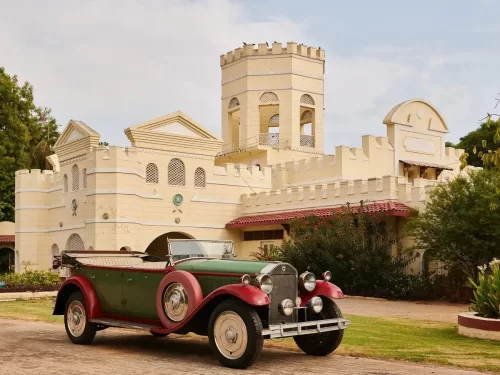 Auto World Vintage Car Museum, renowned automobile museum in Ahmedabad showcasing rare vintage cars, classic automobiles, and royal heritage vehicles.