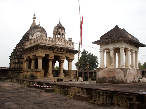 Chausath Yogini Temple Morena Madhya Pradesh Tour Package, Mitaoli hilltop 64 yogini shrines circular open-air Kachchhapaghata 11th century Ekattarso Mahadeva Shiva lingams, ideal Madhya Pradesh heritage tour package.