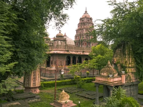 Chhatribagh cenotaph complex in Indore, Madhya Pradesh surrounded by lush greenery, a heritage attraction often included in Madhya Pradesh tour packages