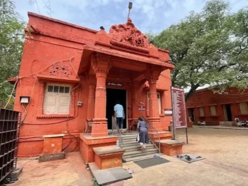 Gita Mandir sacred Hindu temple known for Bhagavad Gita inscriptions and spiritual significance in Gujarat.