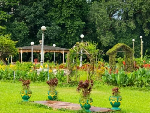 Hanging Gardens Mumbai. Scenic terraced garden on Malabar Hill with lush lawns, flower beds and city views.