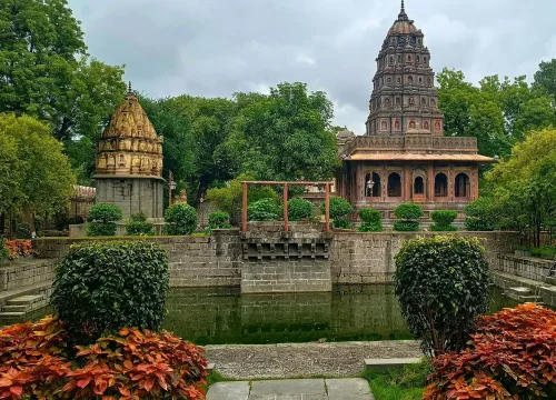 Hari Rao Holkar Chhatri 