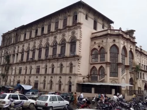 Junagadh Museum, historic museum in Gujarat showcasing royal artifacts, archaeological treasures and cultural heritage exhibits.