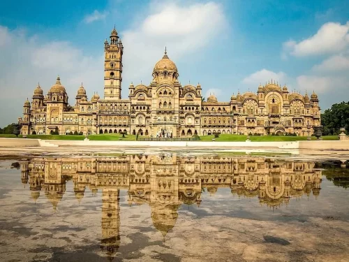 Maharaja Fatehsinh Museum Vadodara grand heritage museum showcasing royal art collections in Gujarat.