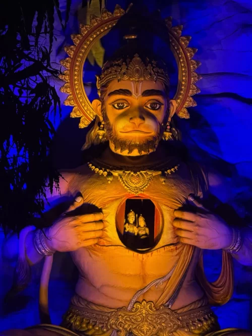 Hanuman idol at Rishikesh temple, Uttarakhand – spiritual attraction included in Uttarakhand tour packages