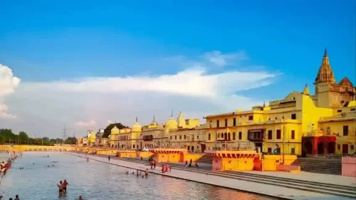 Ram Ki Paidi Ayodhya, sacred riverfront ghats along the Saryu River with temples and devotional ambiance in Uttar Pradesh.