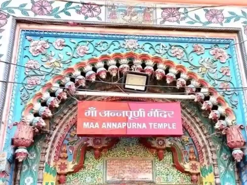 Shree Annapurna Mandir Varanasi, sacred Hindu temple dedicated to Goddess Annapurna featuring vibrant carvings and spiritual ambiance in Uttar Pradesh. 