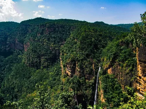 Silver Fall in Pachmarhi with tall cascading waterfall amid lush Satpura hills, Madhya Pradesh nature tourism attraction