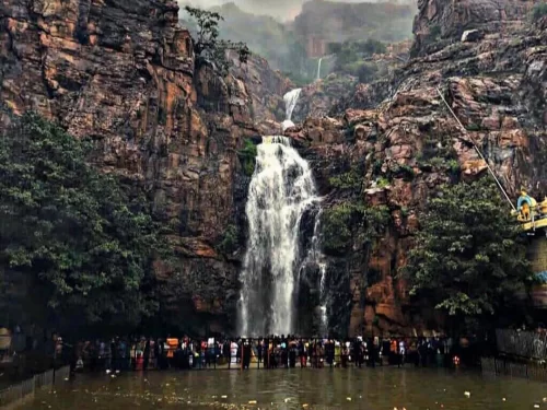 Sri Kapileswara Swamy Temple Tirupati waterfall shrine in Andhra Pradesh tour packages.