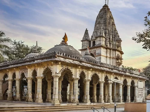 Sudama Temple Porbandar, sacred Hindu temple dedicated to Sudama, revered pilgrimage site and cultural attraction in Gujarat.