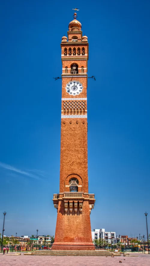 Ghanta Ghar, Lucknow – tallest clock tower landmark featured in Uttar Pradesh tour packages