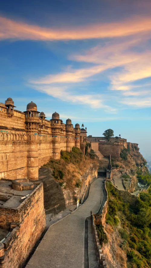 Gwalior Fort, Madhya Pradesh – majestic hilltop fortress and heritage site featured in Madhya Pradesh tour packages