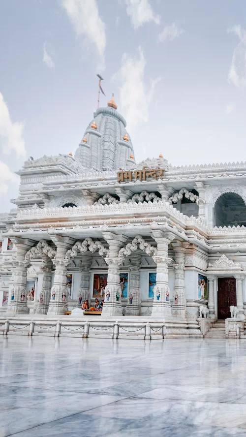 Prem Mandir, Vrindavan – white marble Krishna temple and spiritual landmark featured in Uttar Pradesh tour packages