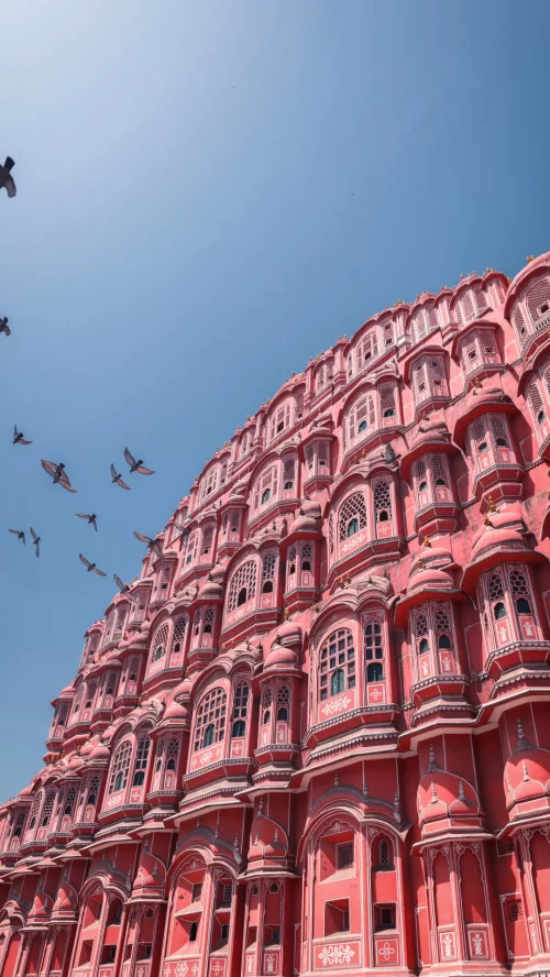 Hawa Mahal, Jaipur – iconic pink sandstone palace facade featured in Rajasthan tour packages