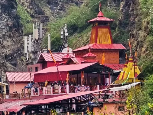 Yamunotri Dham Uttarakhand sacred Char Dham temple dedicated to Goddess Yamuna in Garhwal Himalayas