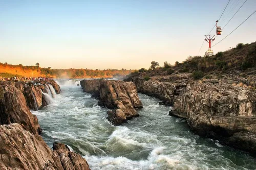 Dhuandhar Falls 