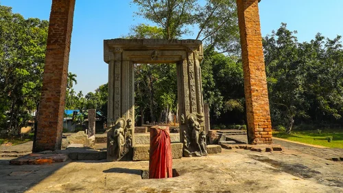 Da Parbatia Temple