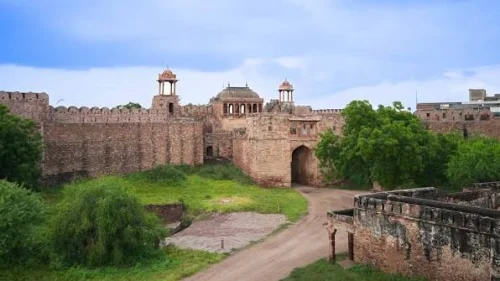 Ahhichatragarh Fort 