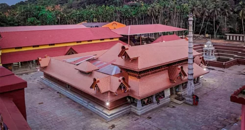 Kudupu Ananthapadmanabha Temple 