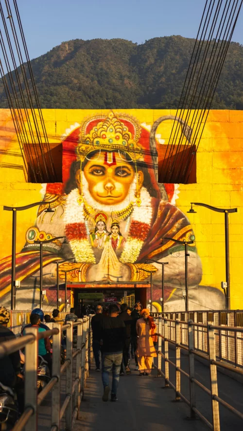 Rishikesh Hanuman mural near Lakshman Jhula bridge featured in Uttarakhand tour packages